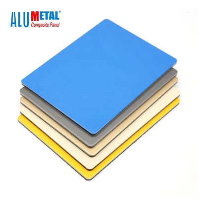 O painel composto de alumínio exterior de PVDF escovou o revestimento material de superfície 4mm