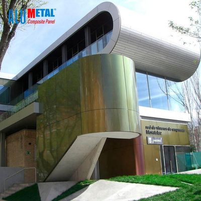 Resistência de desgaste composta 3mm de alumínio Nacreous do revestimento dos painéis de parede exterior de 5000mm