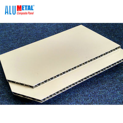 Superfície 4mm Nano ondulada de alumínio da placa de sanduíche 1250mm do painel de A2 franco