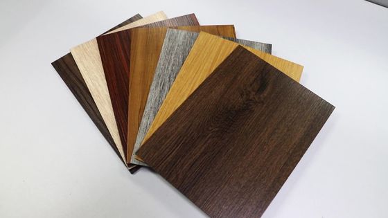 Chapa metálica composta de alumínio escovada fina 1570MM AA1100 do painel de 3MM