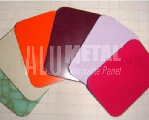 Folha composta de alumínio do painel do ACP do prédio de apartamentos do painel do revestimento do PE de Dibond