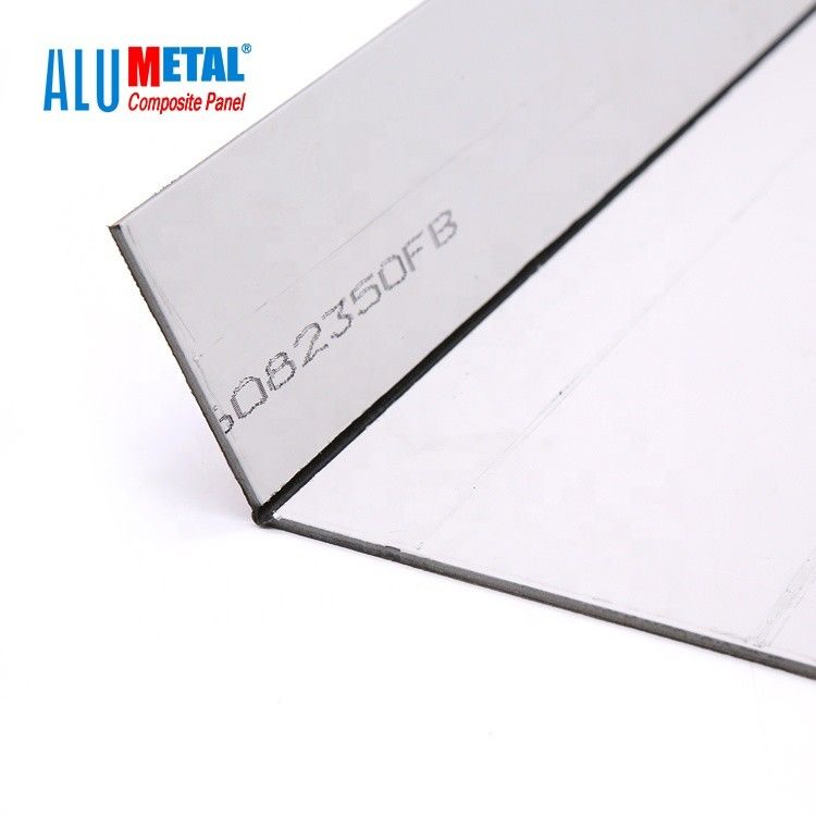 A folha composta de alumínio do espelho do Acp do painel de Dibond 3mm PVDF anodizou a superfície para a propaganda